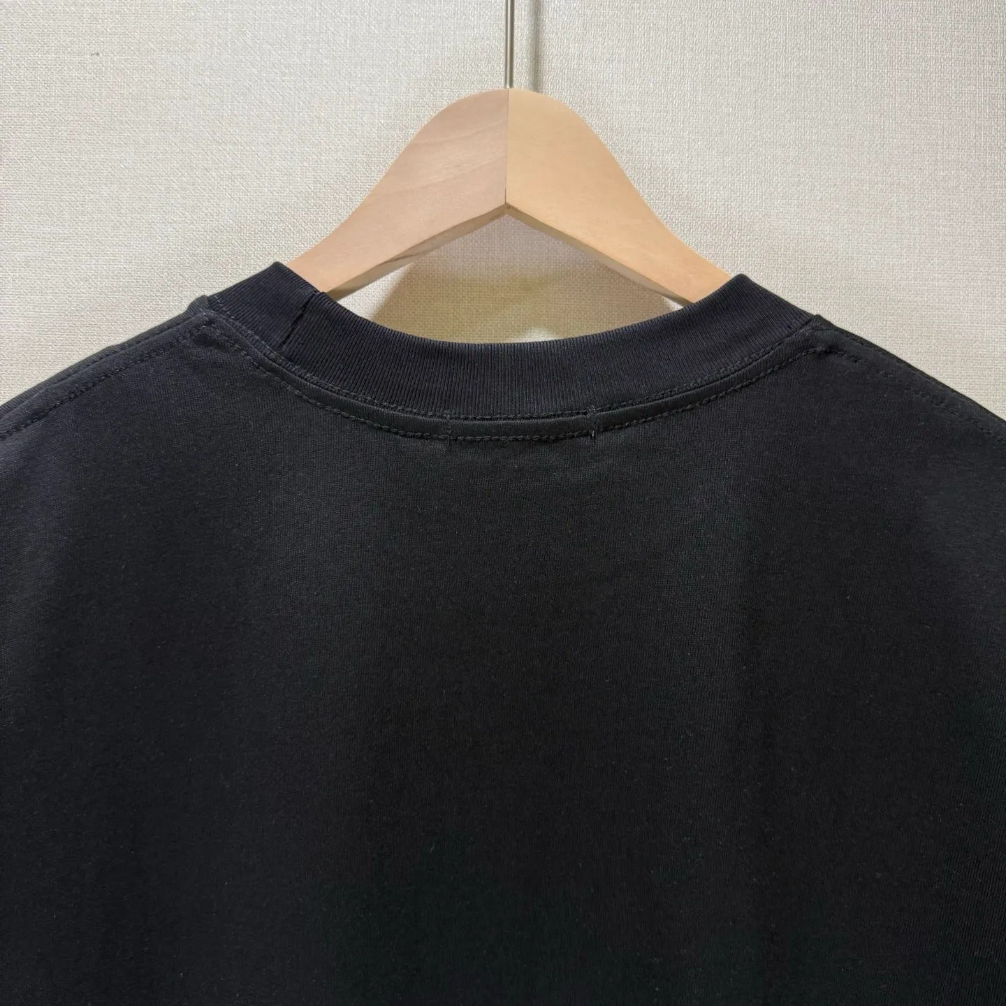 TM 1133 BALENCIAGA ：280 32 ： Hot Sale os 200 ：Black White Size：S M L XL